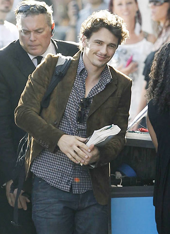 FP_7661489_FrancoJames_KimmelLive_FP8_03_06.jpg