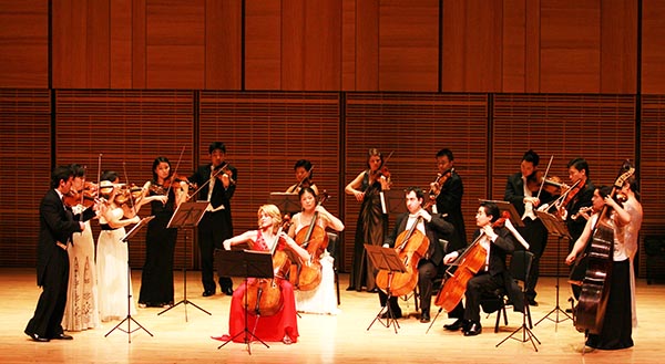 Paula Zahn & Sejong Soloists.JPG