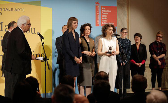 venice-premiazione-lituania.jpg