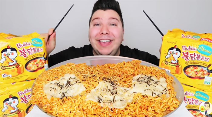 mukbang2.jpg